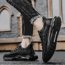Tênis Masculino Estilo Couro De Crocodilo + Relogio de Brinde [Black-Friday]
